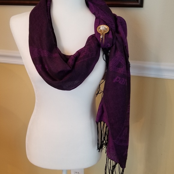 HOST PICK - Vintage Marena Brooch-1980s - Picture 4 of 7